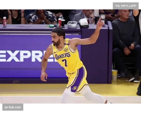 湖人首节狂飙7记三分文森特开局5中5全队三分后劲不足仅命中2球 湖人首节狂飙7记三分文森特开局5中5全队三分后劲不足仅命中2球